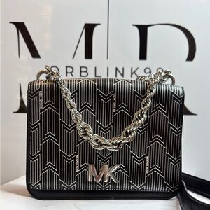 Michael Kors Mott Large Twisted  Chain Swing Shoulder Bag Black Silver.
